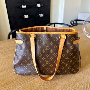 Louis Vuitton Batignolles Handbag Monogram Canvas in excellent condition!